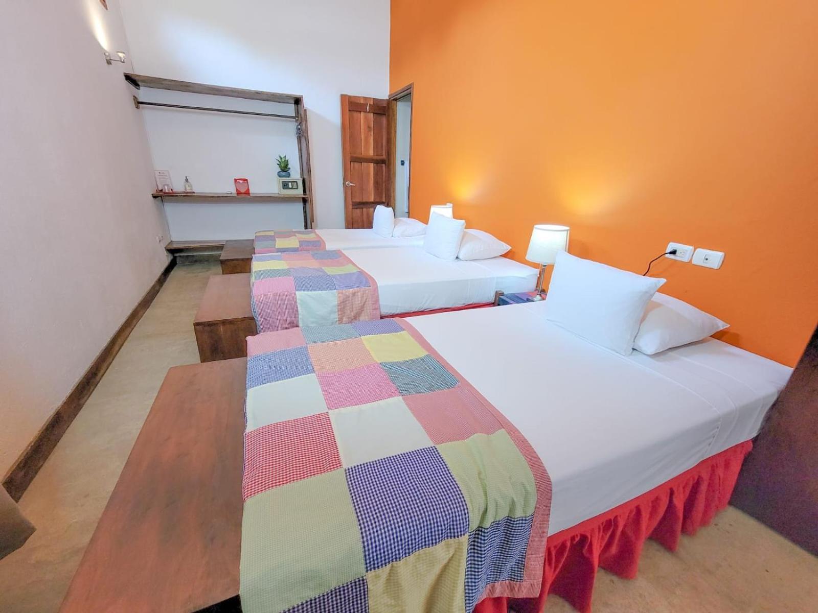 Hotel Con Corazon גרנאדה מראה חיצוני תמונה